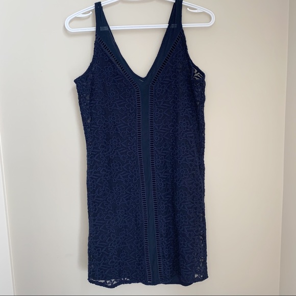 💵A&F Lace Lined Dress - Picture 2 of 6